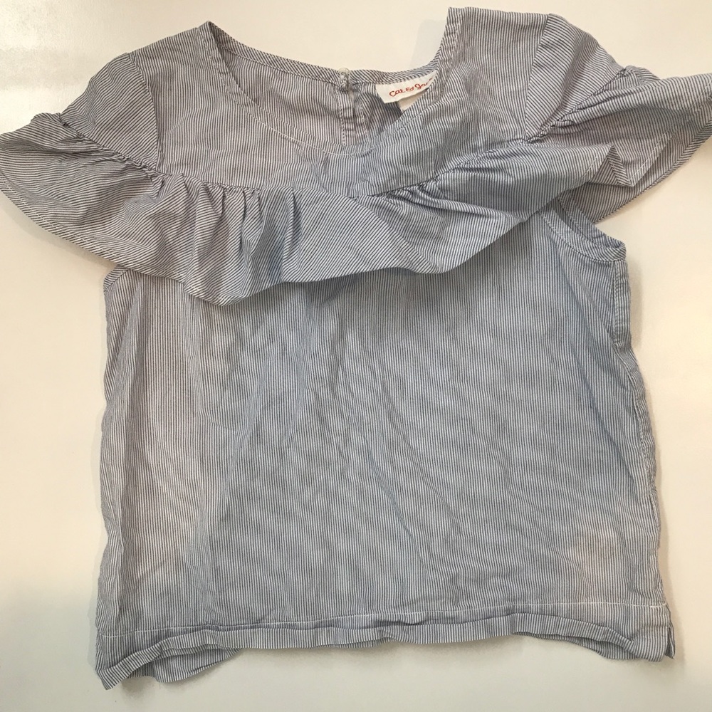 Cat & Jack Blue Pinstripe Top Size XS ( 4/5)